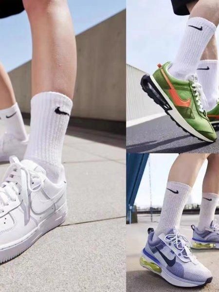 12 пар в упаковці, Шкарпетки NIKE високі білі&nbsp;р. 36-41 2328195202 фото