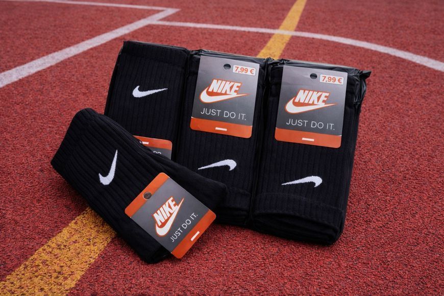 6 пар в упаковці, шкарпетки NIKE чорні 41-44р. 2 фото