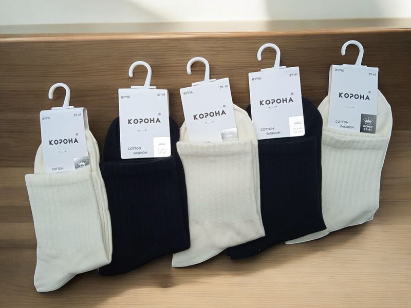 Жіночі шкарпетки (5 пар) ТМ "КОРОНА" &ndash; м'якість та комфорт на кожен день 2 кольори 37-41р 2505670431 фото